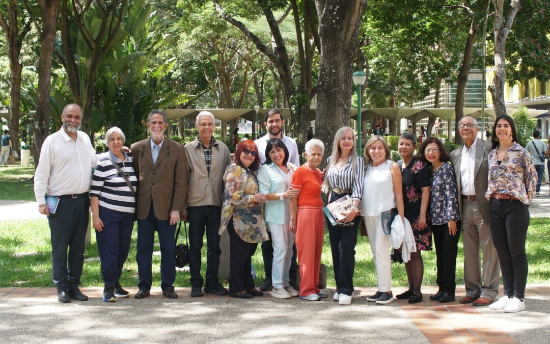 La cohorte de industriólogos de 1975 conmemoró su aniversario en la UCAB