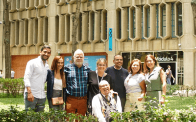 ¡La promoción de Comunicación Social de 1995 se reencontró en la colmena!
